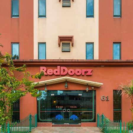 Hotel Reddoorz At Geylang Singapore Esterno foto
