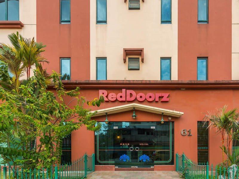 Hotel Reddoorz At Geylang Singapore Esterno foto