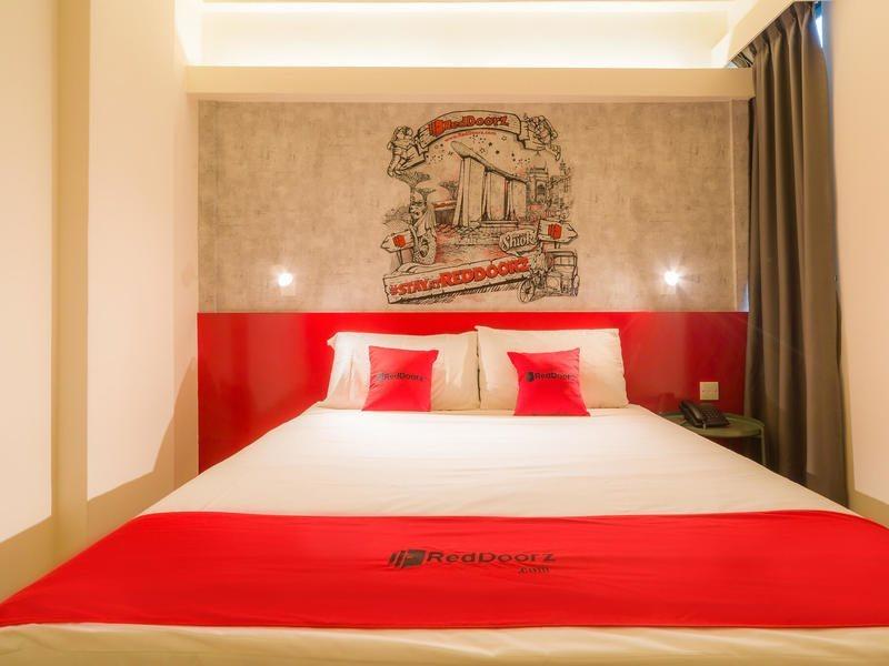 Hotel Reddoorz At Geylang Singapore Esterno foto