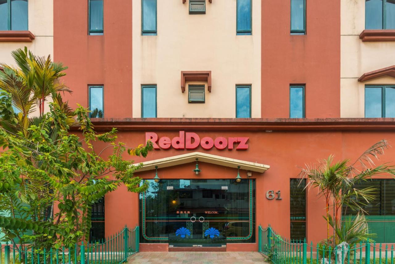 Hotel Reddoorz At Geylang Singapore Esterno foto